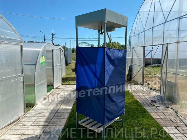 Душевая кабина без раздевалки открытого типа с тентом